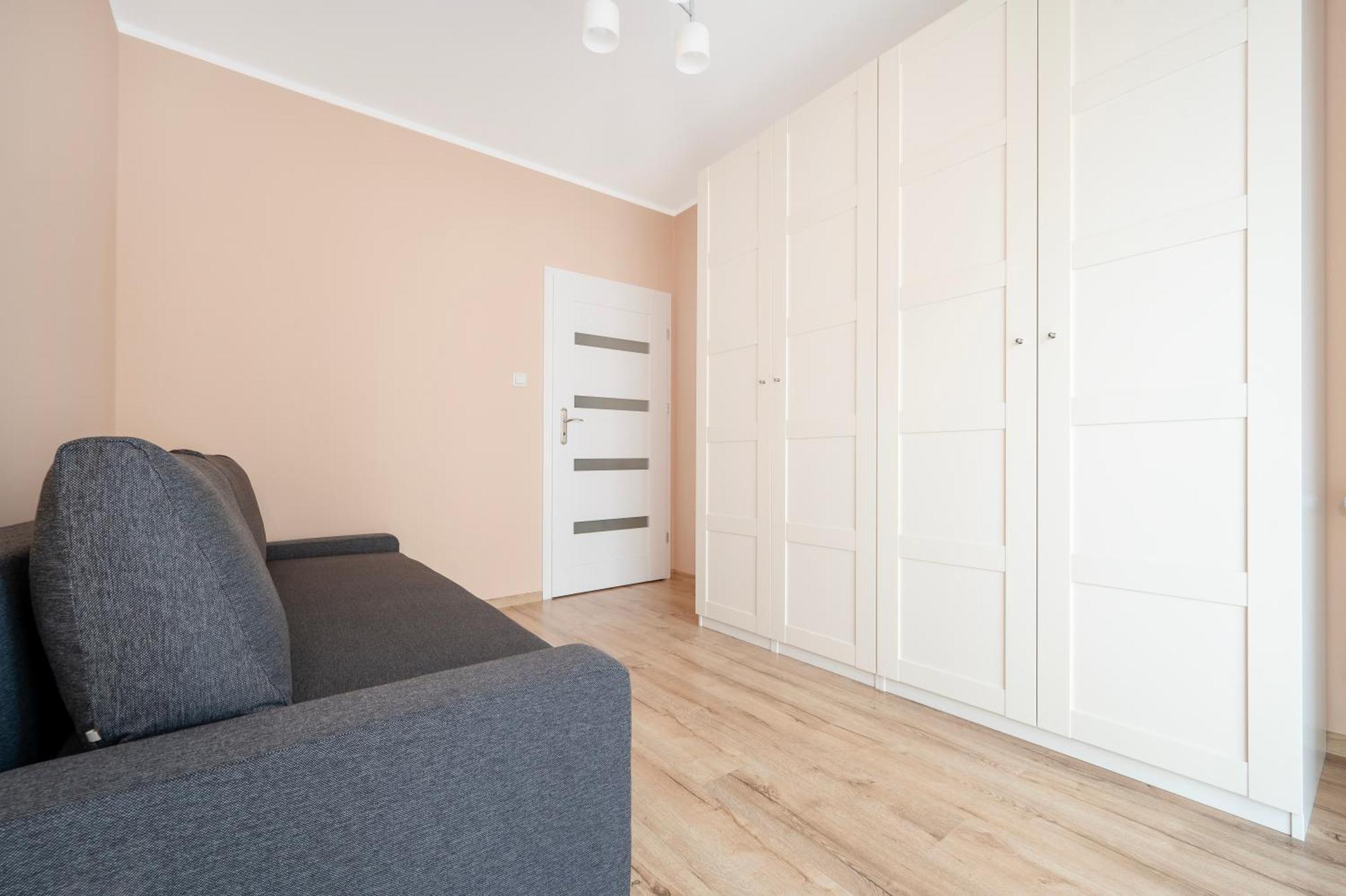 לודז' Pogonowskiego Beige Apartment מראה חיצוני תמונה